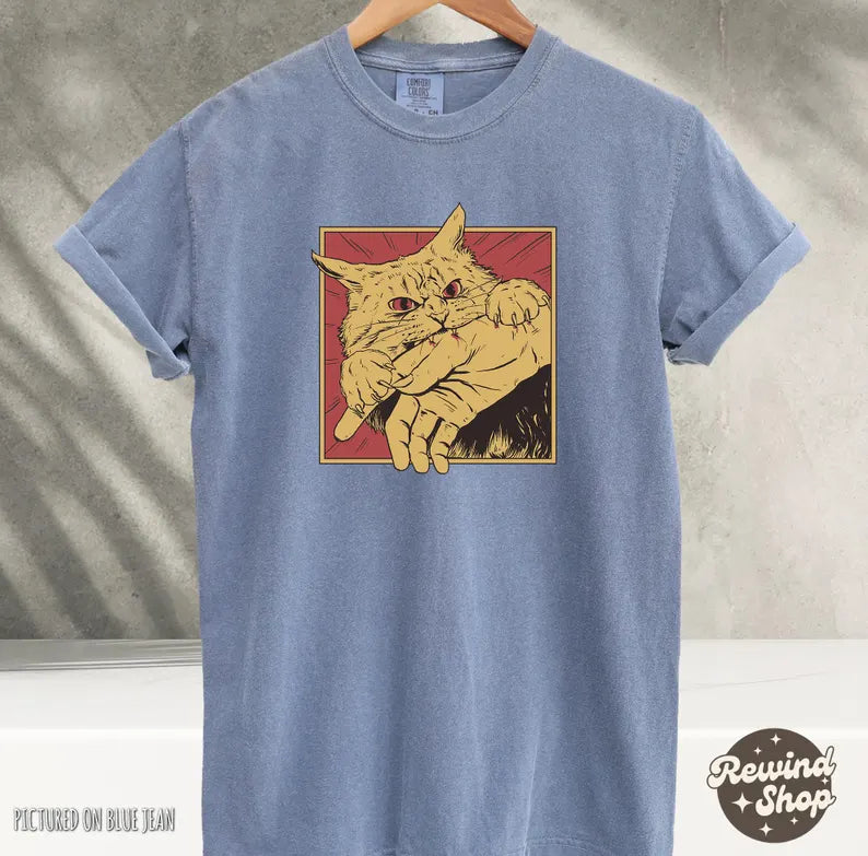 Vintage Cat Bite Shirt, Japanese Horror Anime TShirt, Retro Graphic Tee, Horror Cat Shirt, Cats Crazy Shirts Cool Graphic Unisex T Shirts